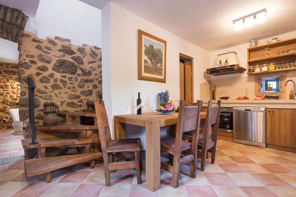 Villa Marevic Vrh  Εξωτερικό φωτογραφία